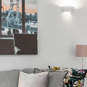 pass-the-keys-modern-studio-apartment-in-the-heart-of.brighton-hotels-england.com/